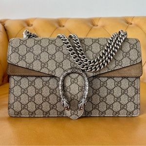 Gucci Dionysus Shoulder Bag in Excellent Condition. No stains and no sagging.